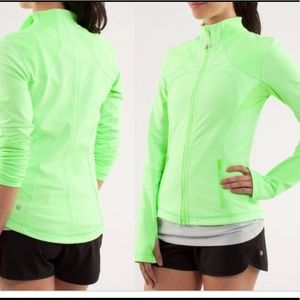 lululemon Yoga Forme Jacket, Zippy Green. size 8